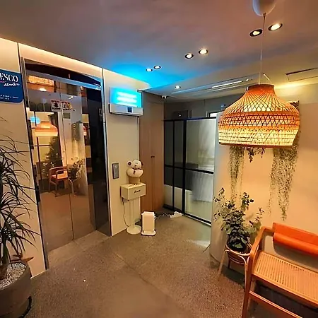 Hotel Less Seoul Station