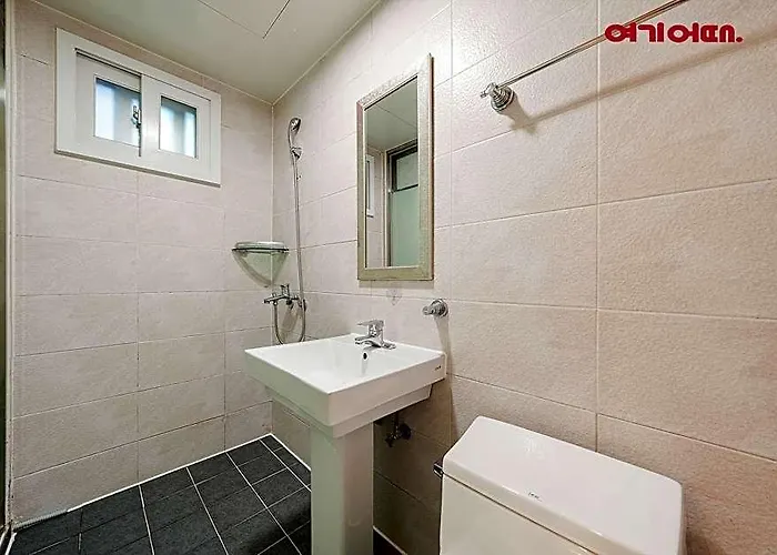 Hotel Less Station Seul